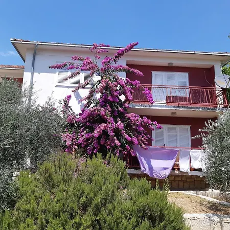 Apartment Vede