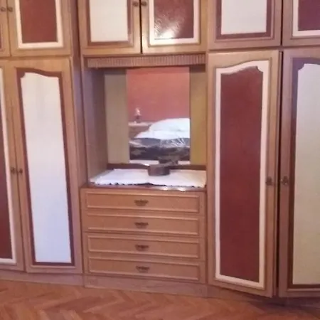 Apartment Vede